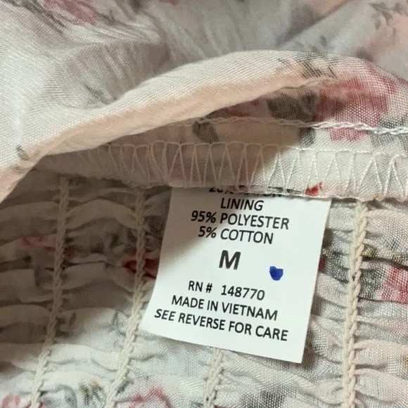 Sienna Sky V-Neck Floral Open Tie Front Tank Top, Size M, Cream, NWT - Picture 5 of 6